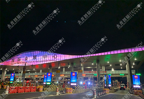 戶(hù)外LED廣告機,LED廣告機