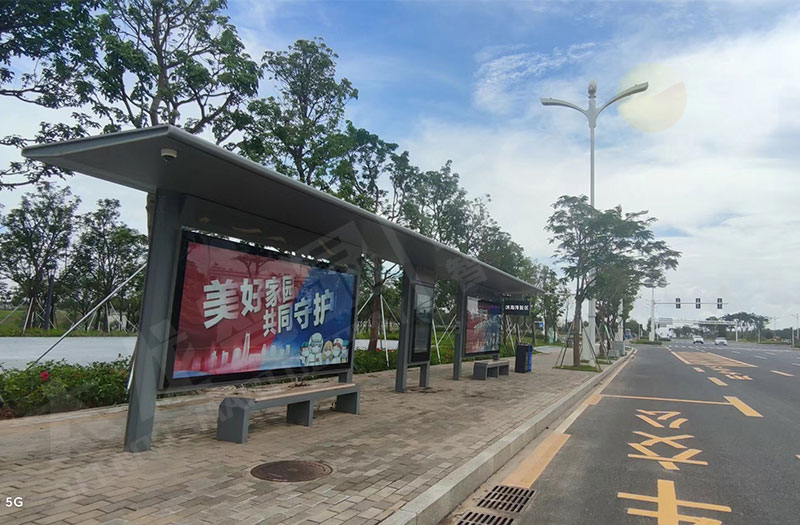 戶(hù)外LED廣告機