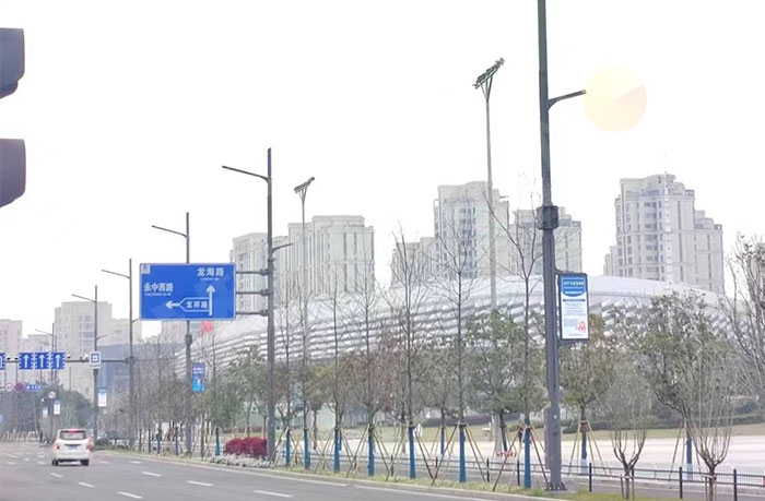 led燈桿屏|智慧燈桿屏|立柱廣告機|led廣告機|智慧路燈屏|戶(hù)外LED廣告機|燈桿屏|智慧燈桿|智慧路燈