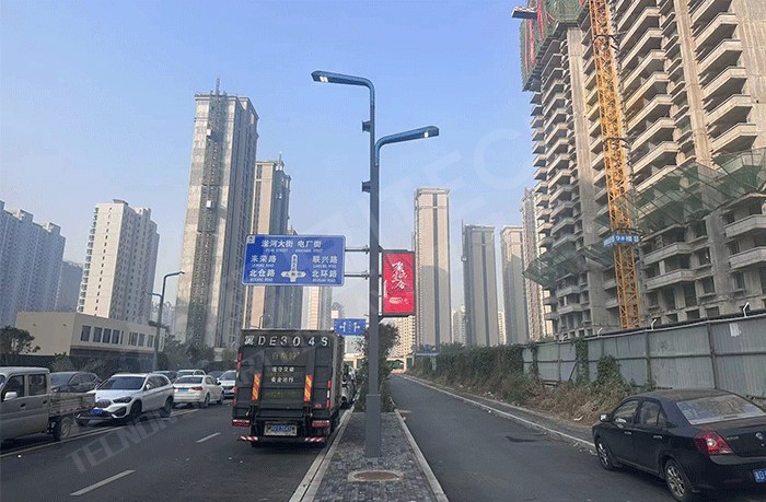 led燈桿屏|智慧燈桿屏|立柱廣告機|led廣告機|智慧路燈屏|戶(hù)外LED廣告機|燈桿屏|智慧燈桿|智慧路燈